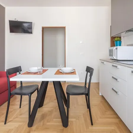 Apartment Dolomites R&r